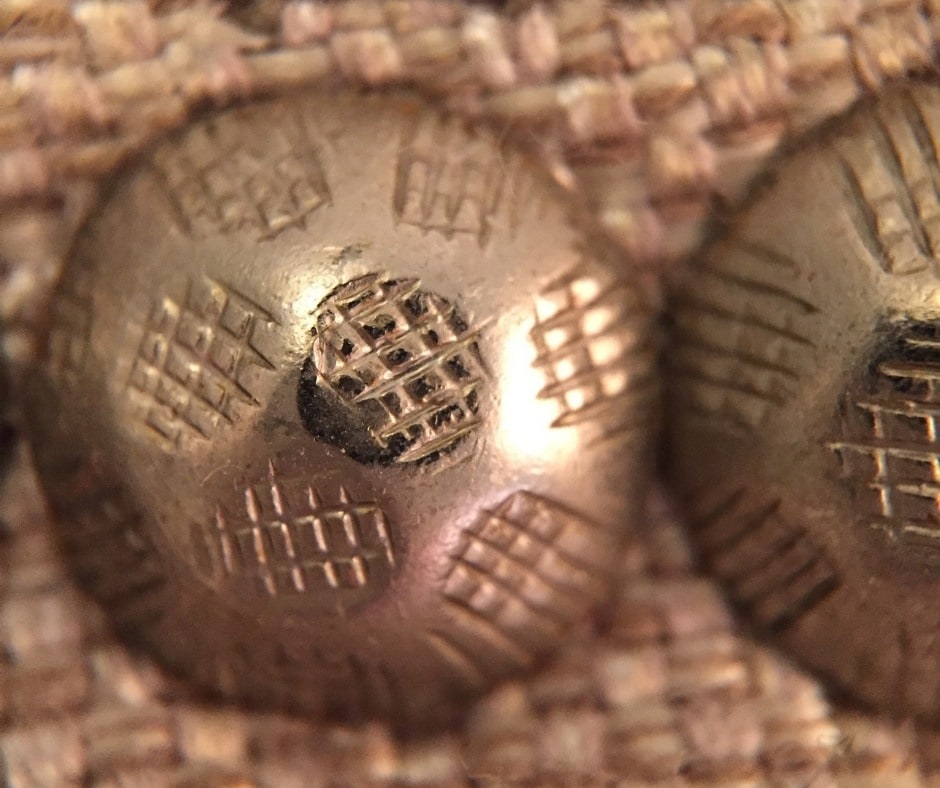 7 Best Nailheads for Upholstery in 2022