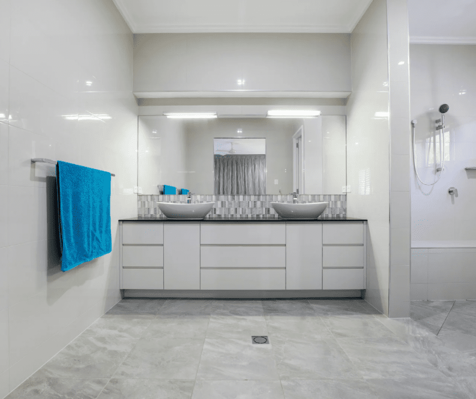 What Is a Hollywood Bathroom?