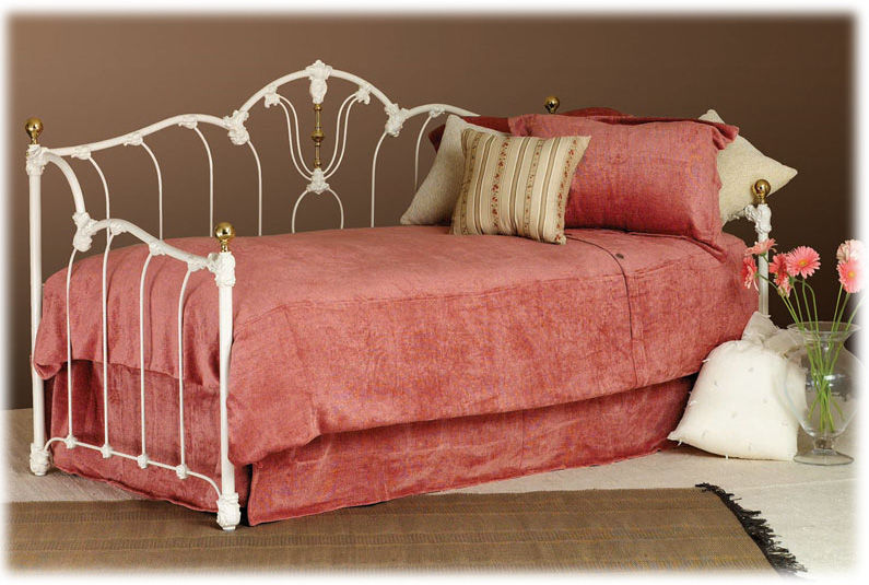 elliott's designs inc daybed oneluckygirlsblog