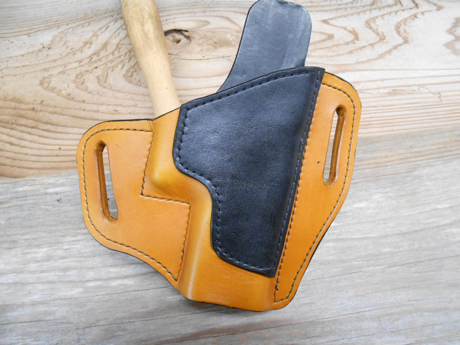 “Pancake” Holster for Glock 17, 19 and Glocks with similiar slides