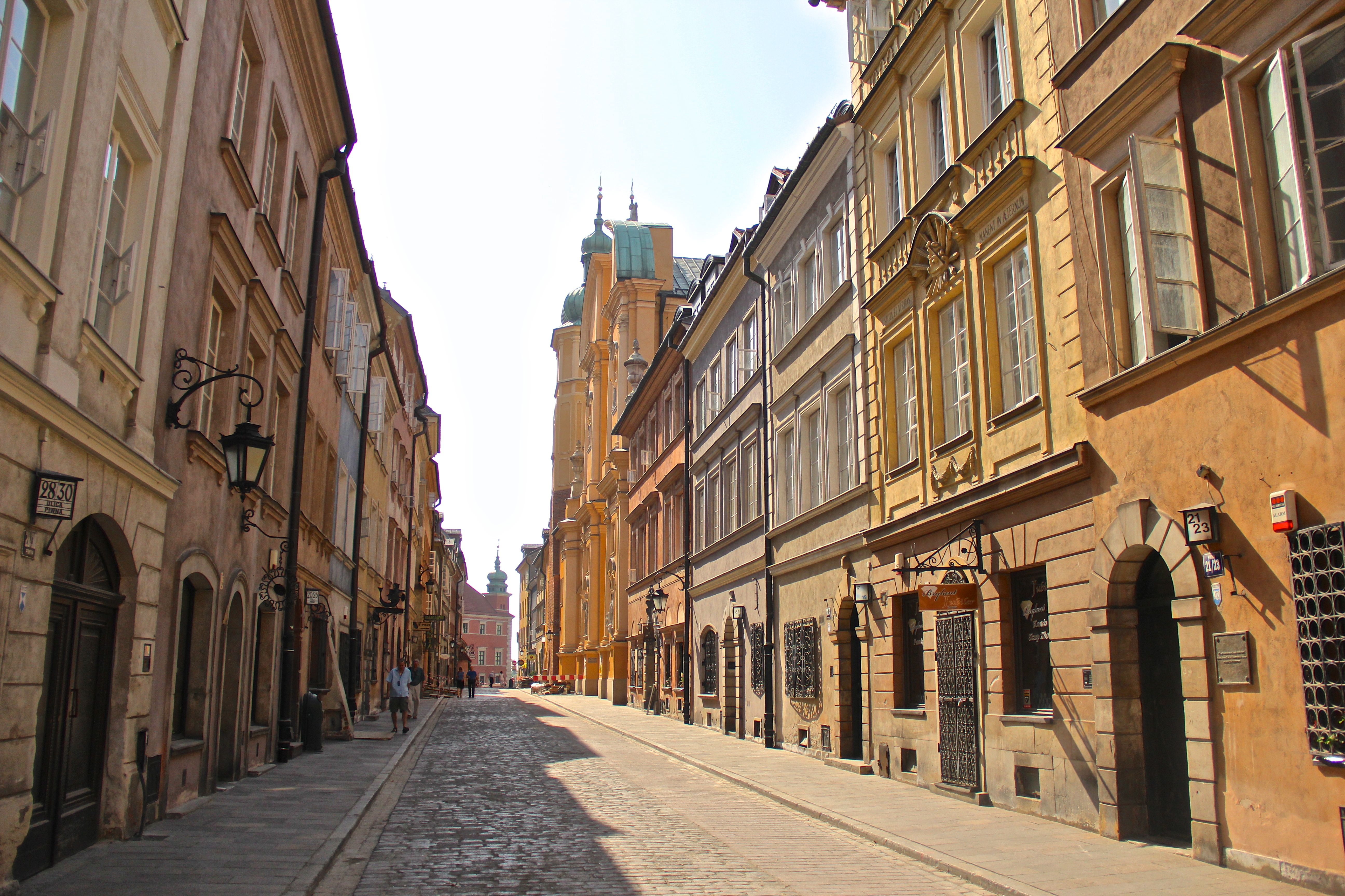 WaRsAw OLd tOwN SWEENEY