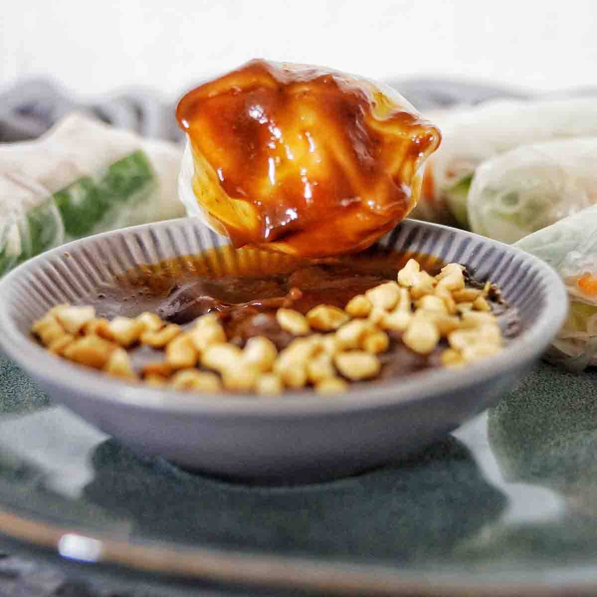 Chicken Rice Paper Rolls (Chicken Summer Rolls) Sweet Caramel Sunday