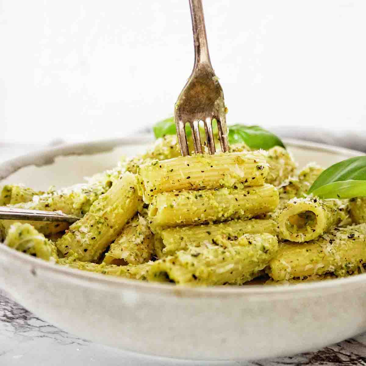 Pesto Rigatoni Sweet Caramel Sunday
