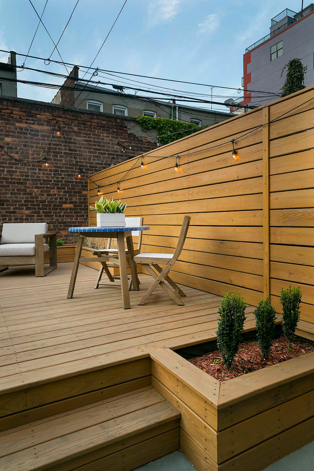 A Brooklyn Deck Renovation Transforms a Backyard