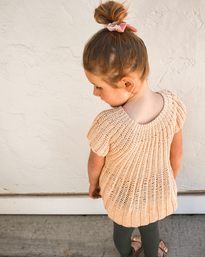 An Easy Summer Top Crochet Pattern That Will Be Your GoTo Outfit
