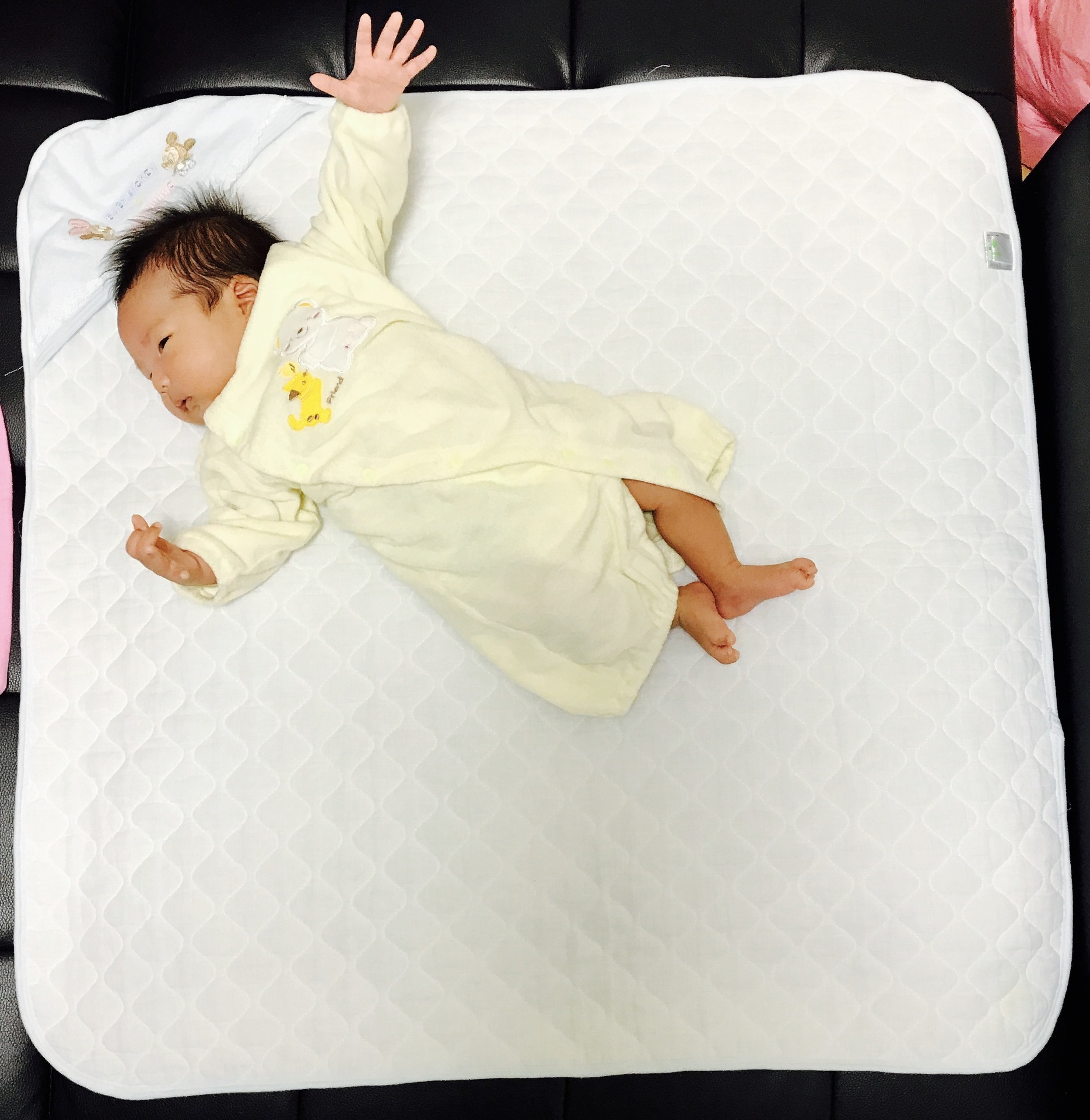 赤ちゃんにおくるみは必要？使い方やおすすめ素材をご紹介【プポちゃんの出産準備講座No.3「おくるみ」】 日本製ベビー服PUPO おくるみ Sweet☆Home