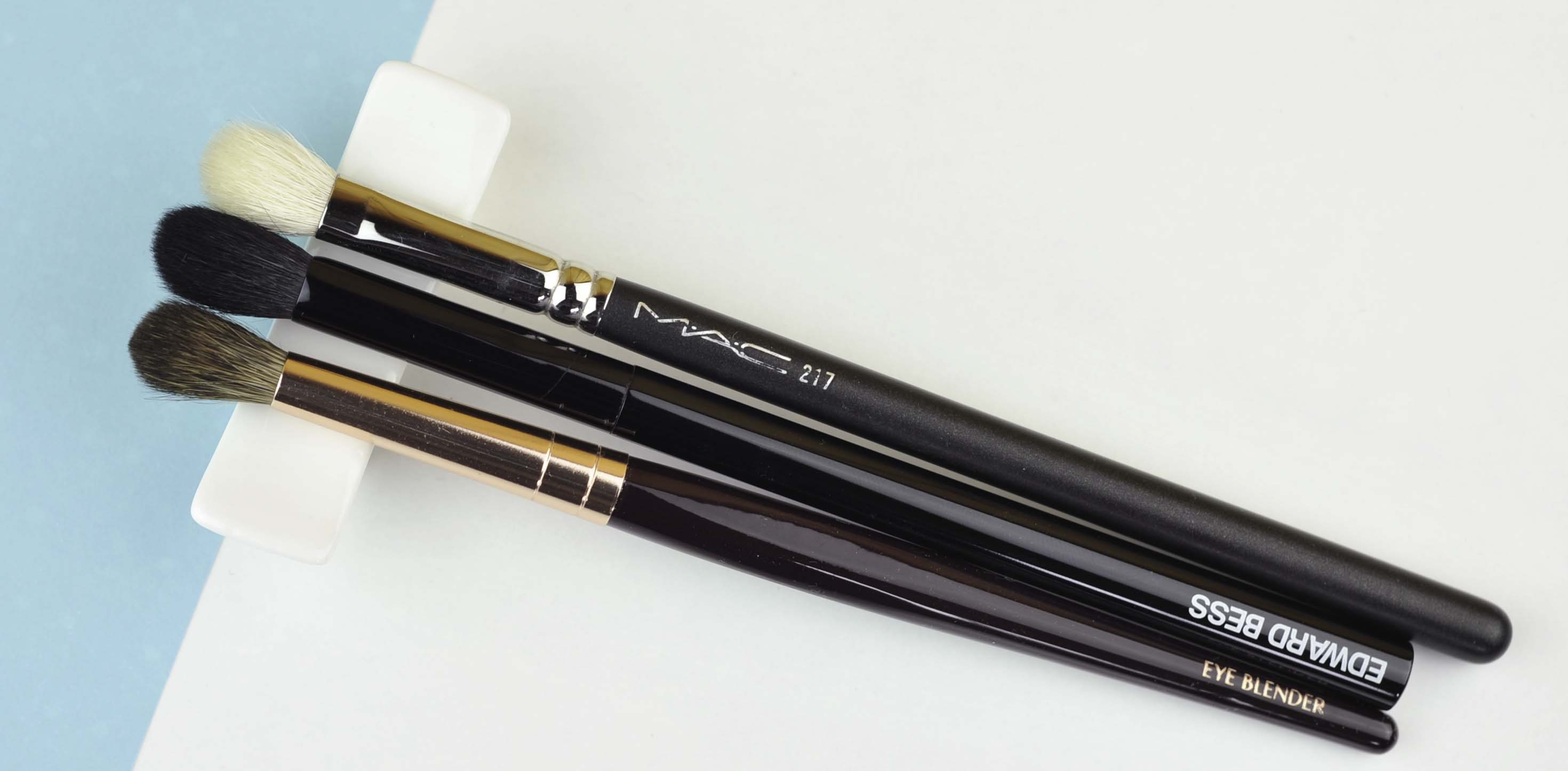 Charlotte Tilbury’s brushes Sweet Makeup Temptations