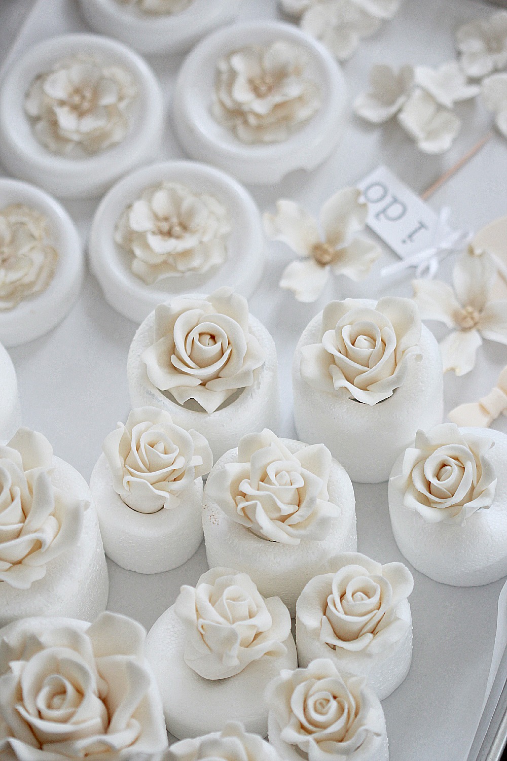 Ivory Gum Paste Roses Sweetopia