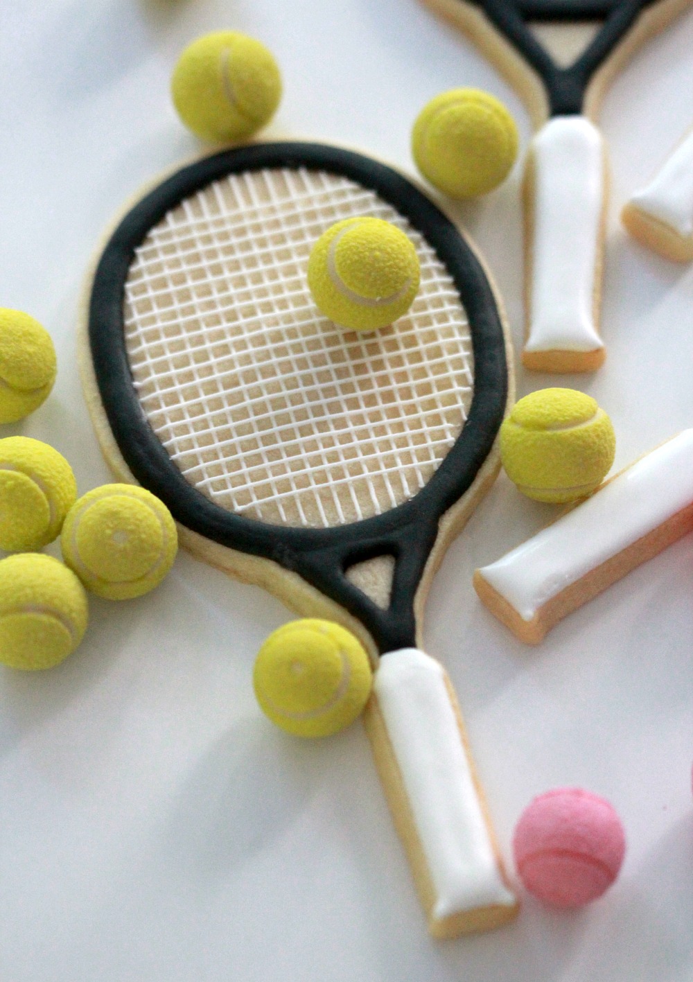How to Decorate Tennis Racket Cookies Sweetopia
