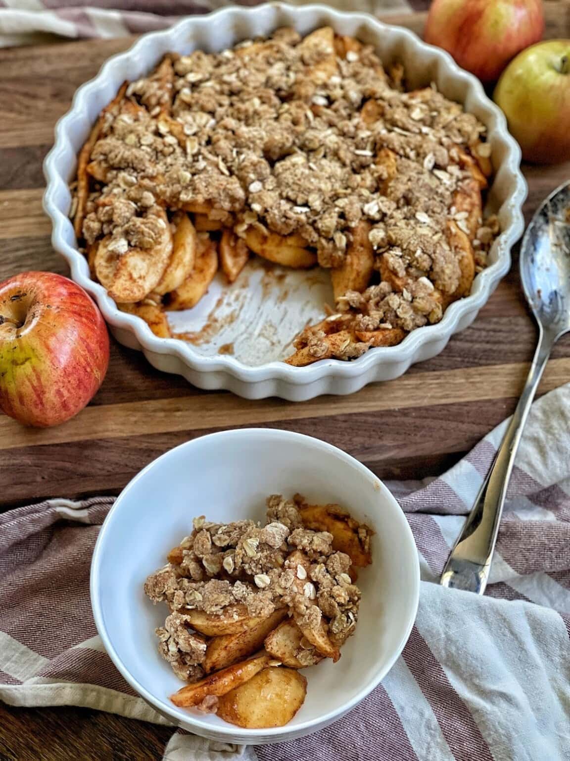 Healthy Apple Crisp Sweet Savory and Steph