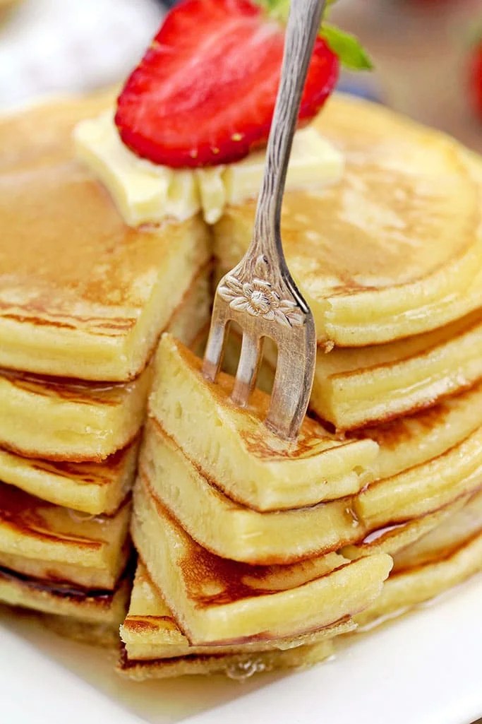 These Fluffy Cream Cheese Pancakes make a perfect choice for breakfast