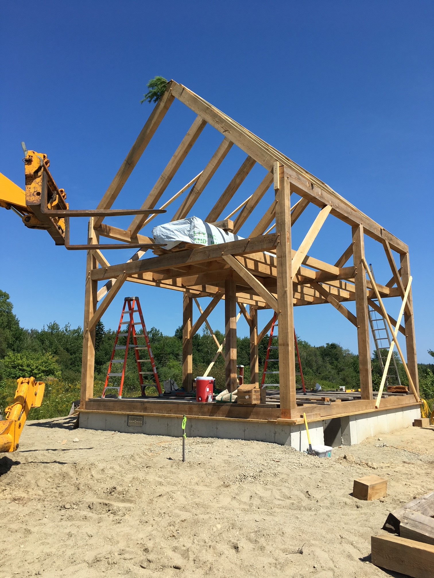 18×24 Timber Frame 864 SqFt with 2nd Floor Sweet Timber Frames