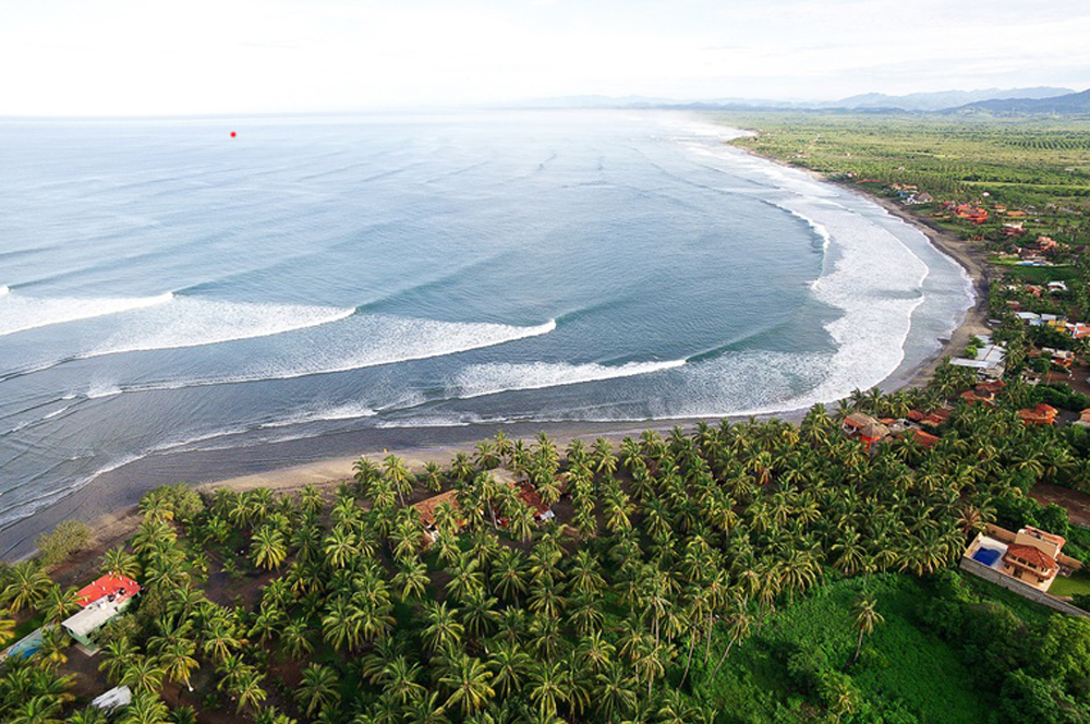 PLAYA LA SALADITA GUERRERO MEXICO