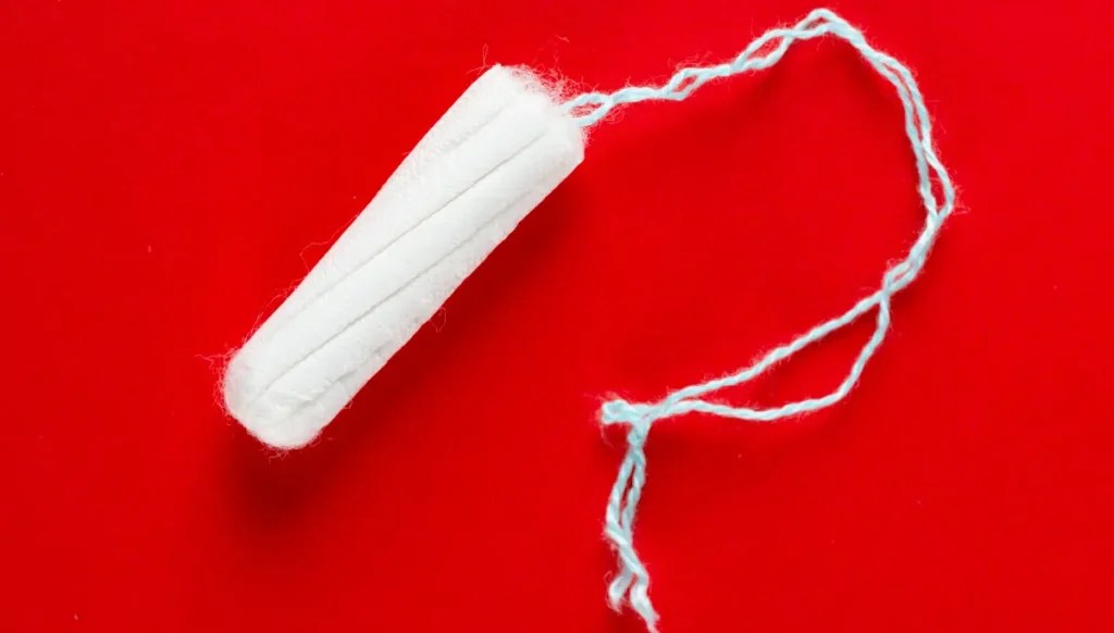 Do Tampons Soak Up Pool Water? Swimsuits101