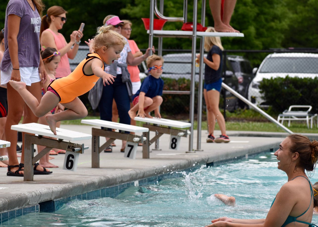 Feeder & Lessons Knoxville Racquet Club