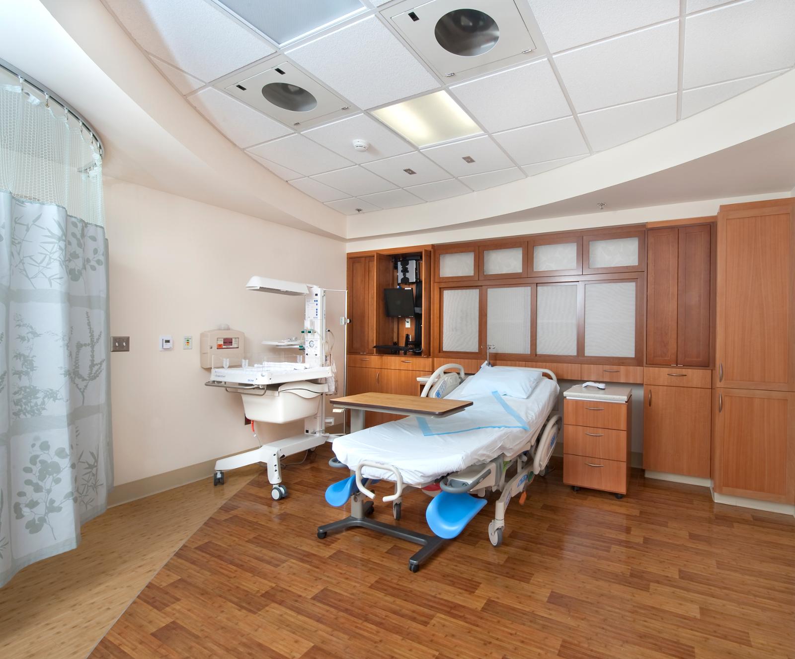 UC San Diego Labor & Delivery Unit Swinerton