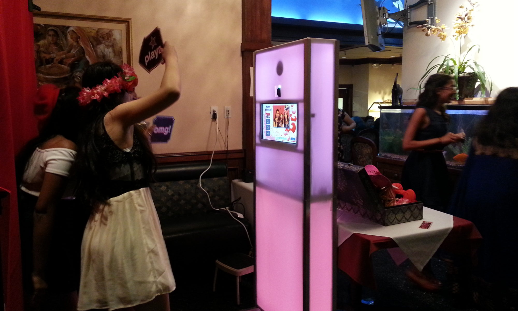 Photo Booth Rental Los Angeles, Mobile Photobooths for Parties
