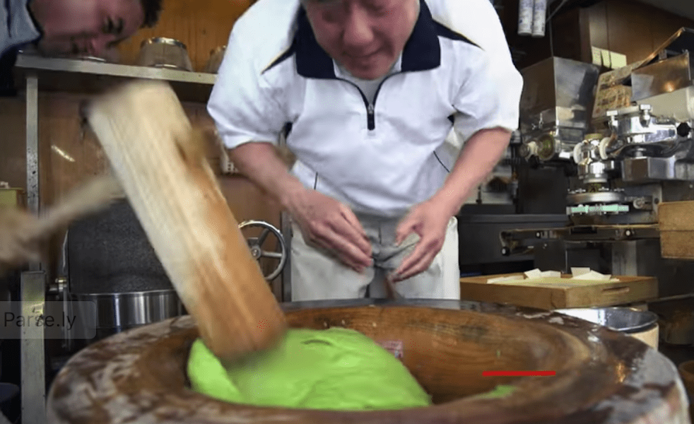 Mochi Making Reaches A Dangerous Level In Japan