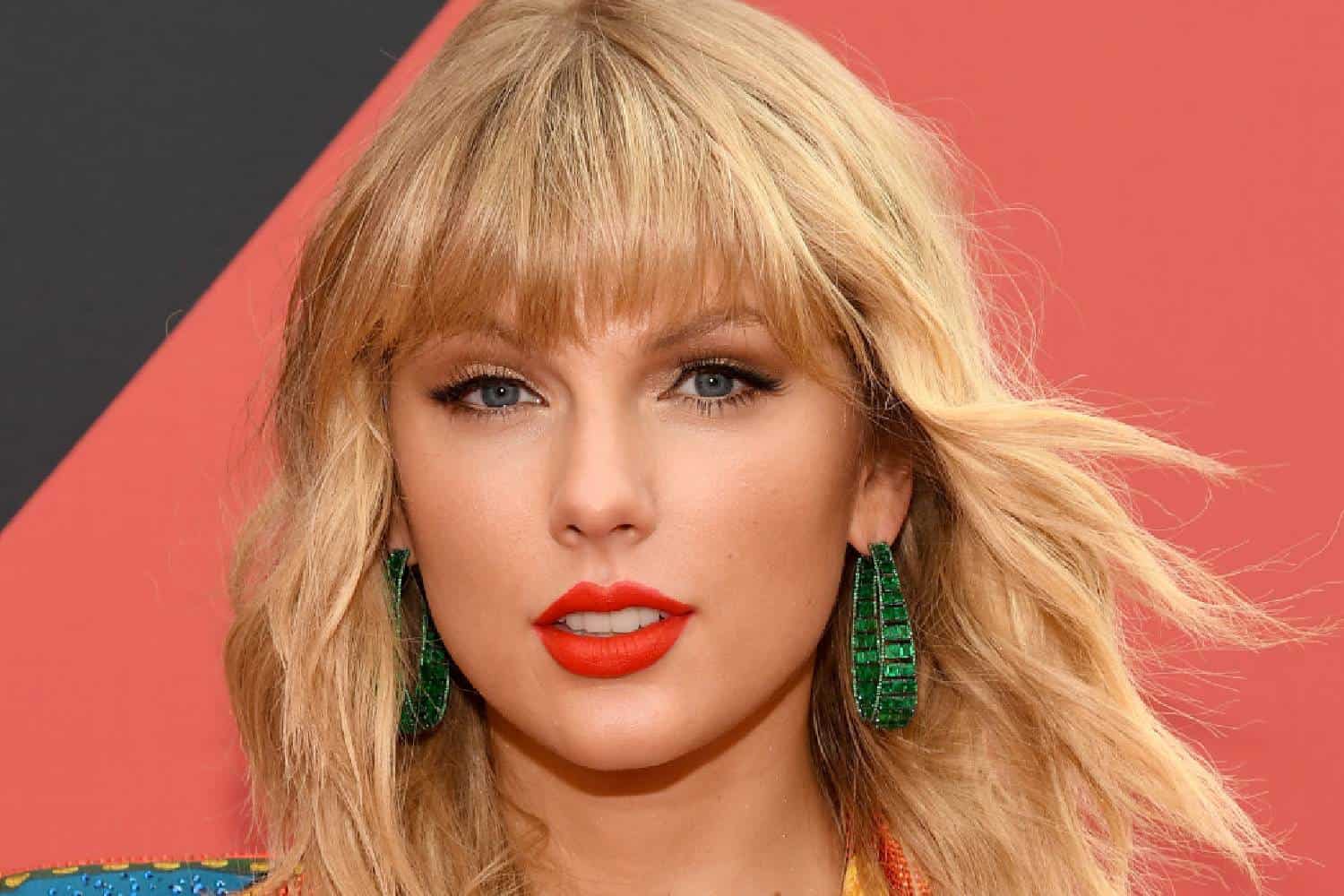 Taylor Swift ‘Midnights’ album sells more than 1 million copies in