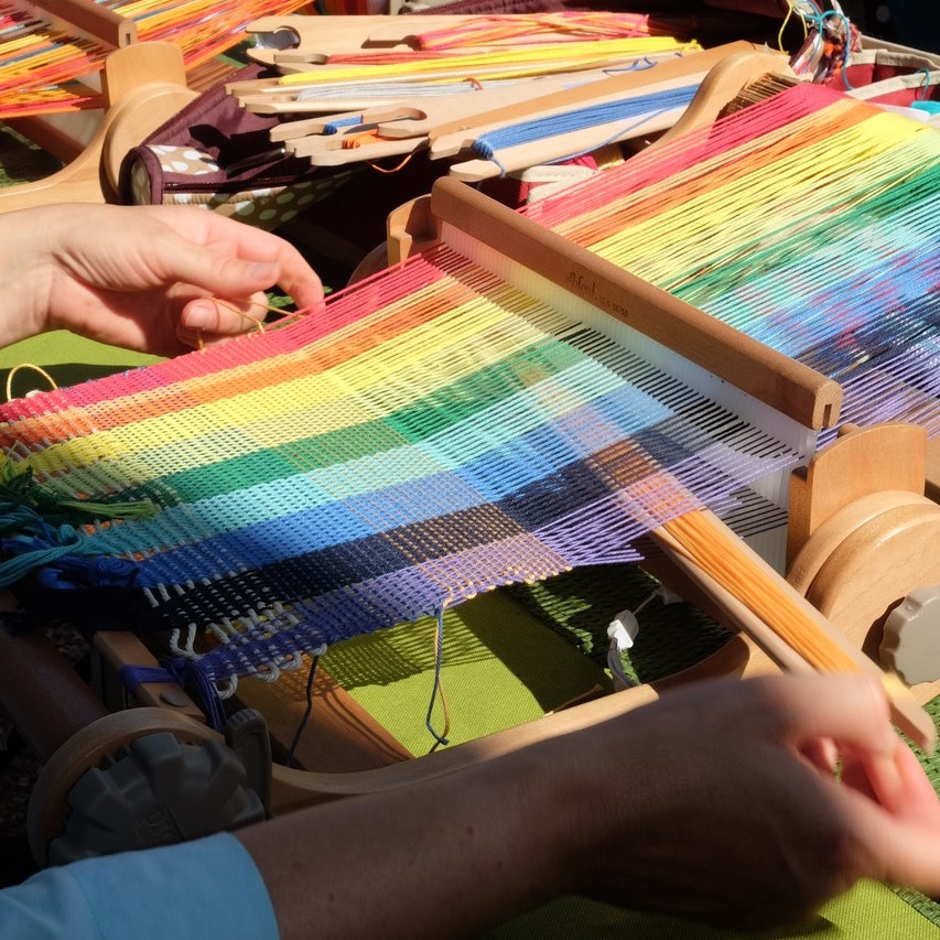 Schnupperkurs Weben auf dem HandWebrahmen für Anfänger/innen. Swiss