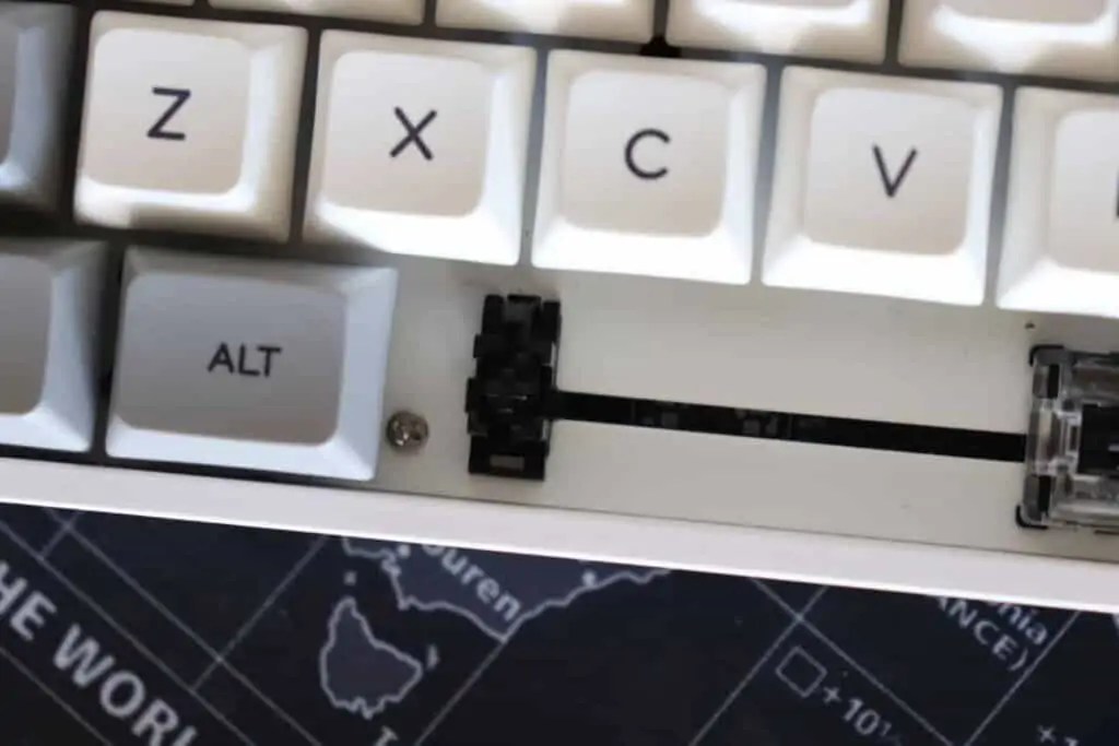 Epomaker SK61 Review: The Smooth Operator - Switch and Click