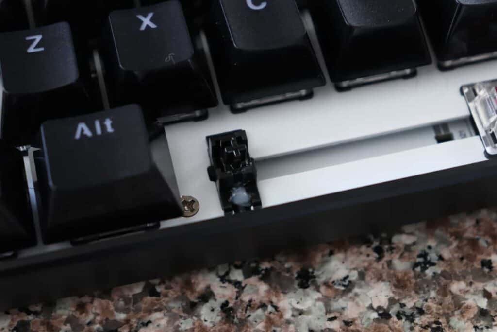 Is the GK61 Still Worth It in 2024? Switch and Click