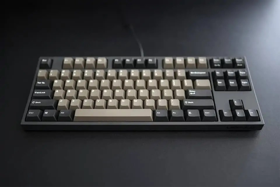 Are Leopold Keyboards Good? A Closer Look Switch and Click