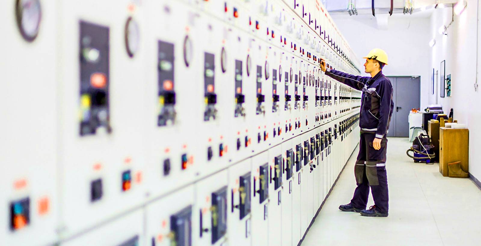 Switchgear Manufacturers Switchgear Services in Dubai