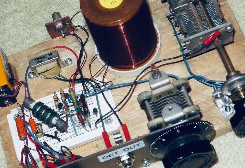 Bruce’s passion for SWLing and single transistor regenerative receivers