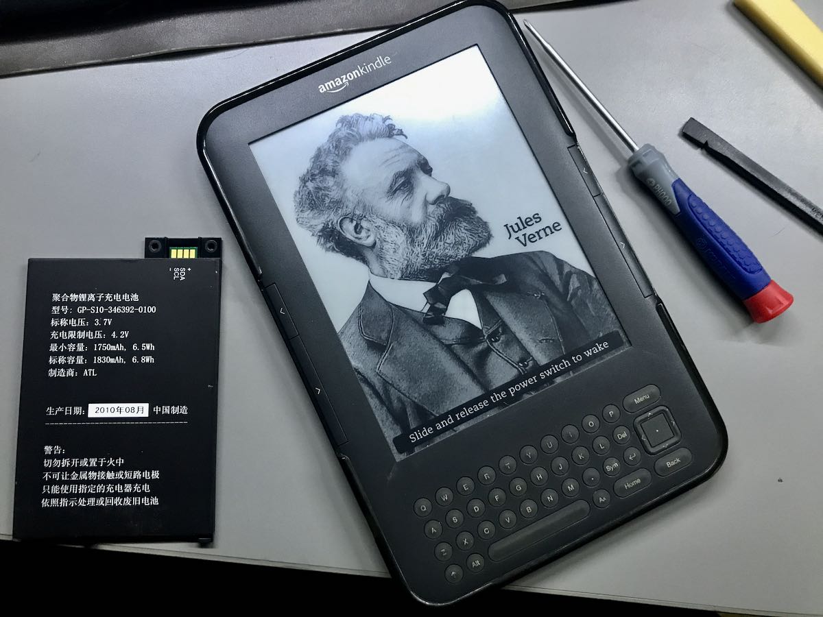 Reviving a Kindle, hacking a Nook, and more EInk, please? The SWLing