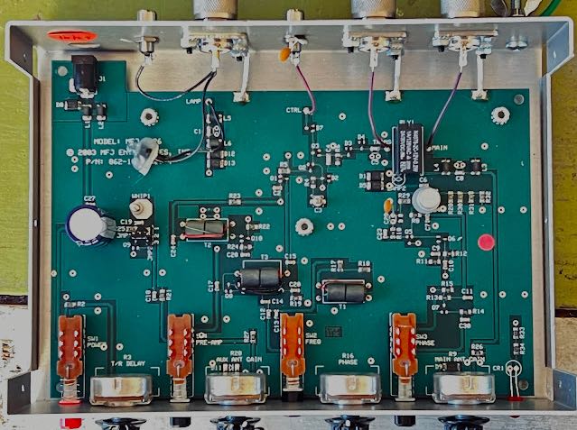 Frans experiments with the MFJ-1026 Noise Canceling Signal Enhancer