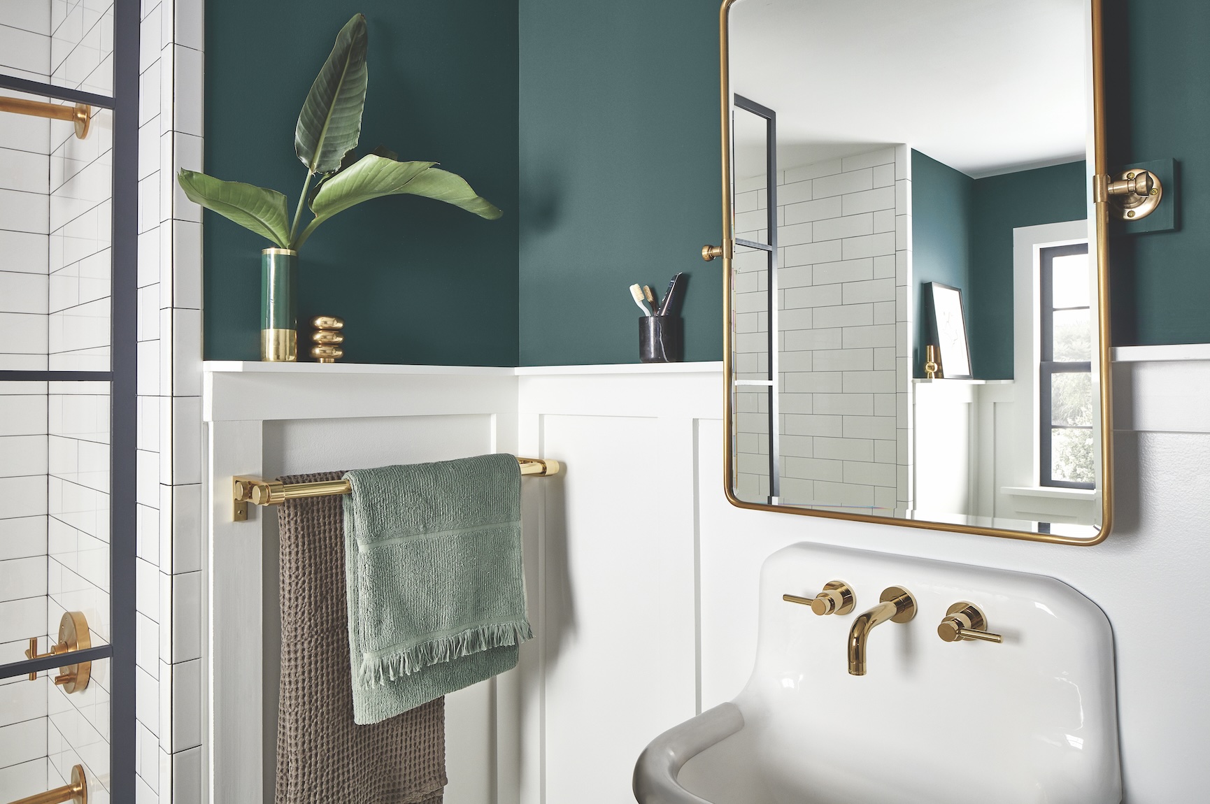 What’s the Best Paint for Bathrooms? Pintor PRO
