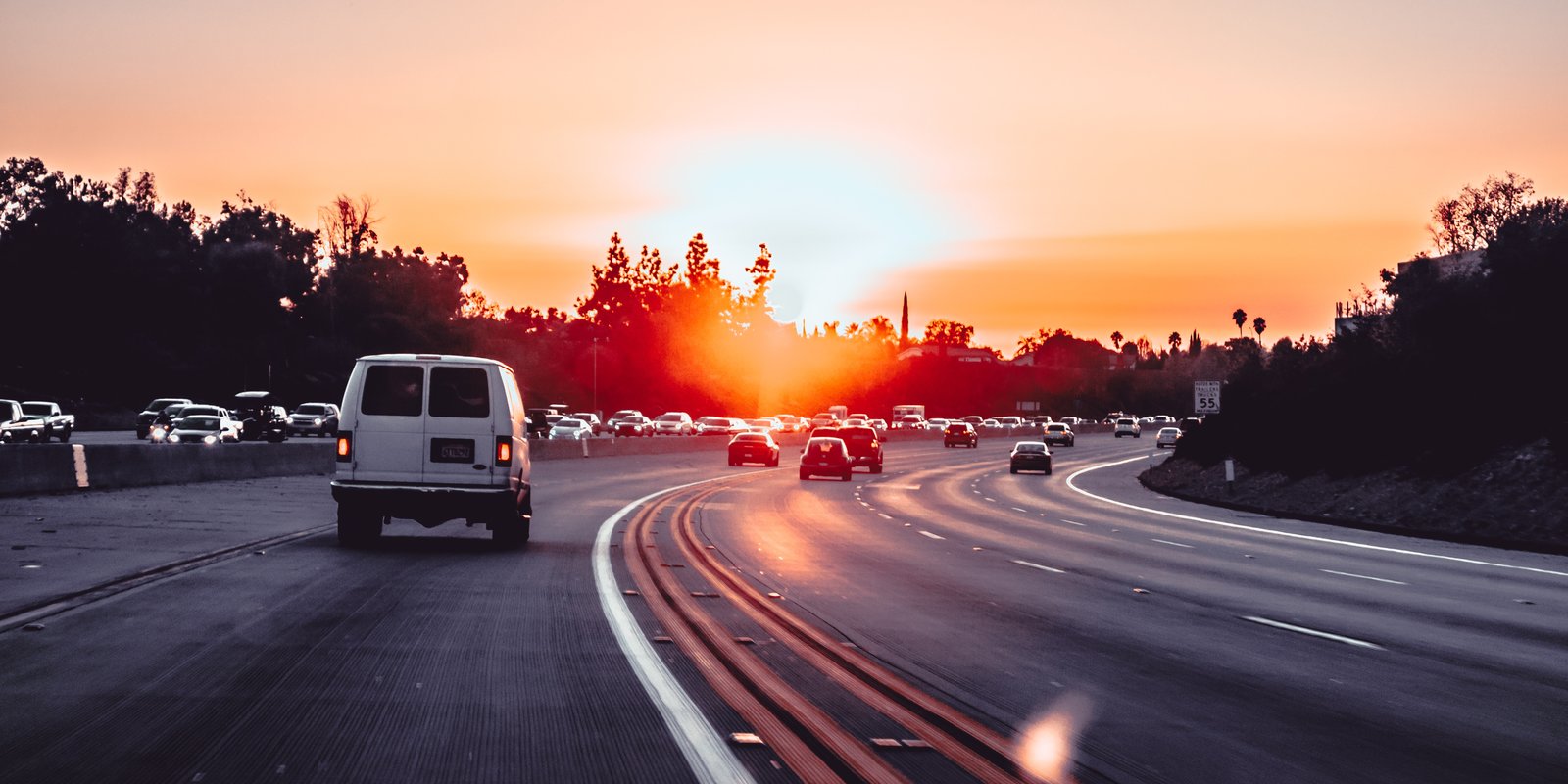 Transporter mieten Wien ab 19 € pro 5 Stunden Sixt LKW
