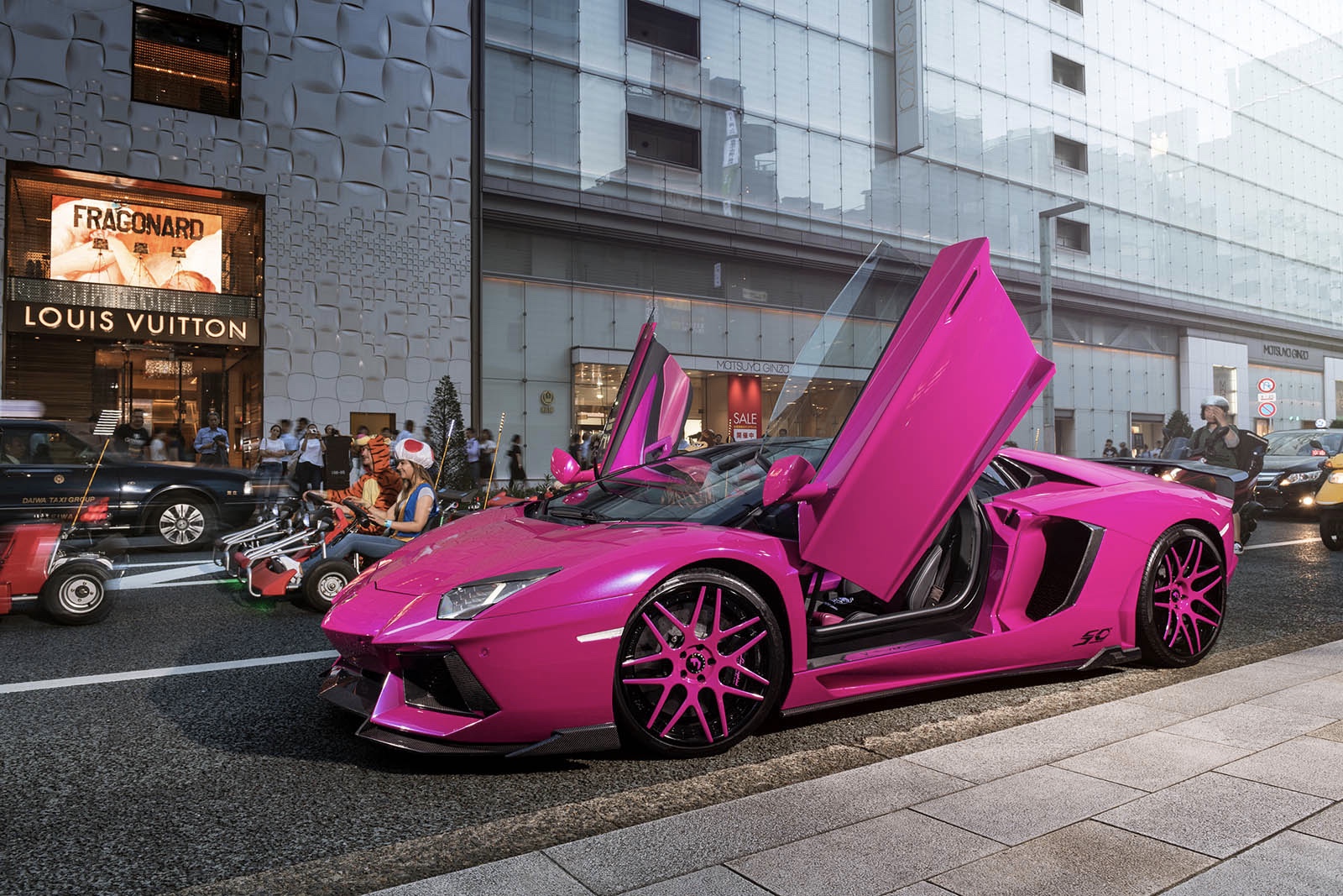 Spotted A Pink Turns Heads In Tokyo