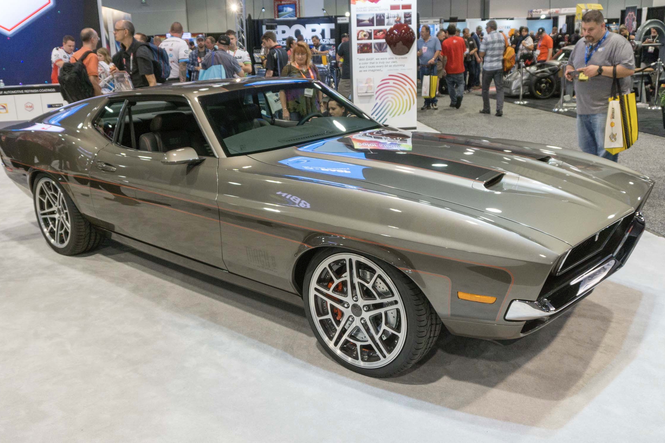 Video Chip Foose Reveals The Mach Foose Mustang At 2017 Sema