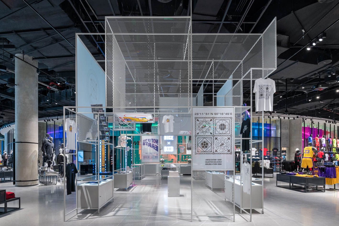 Nike Store Dubai Syb