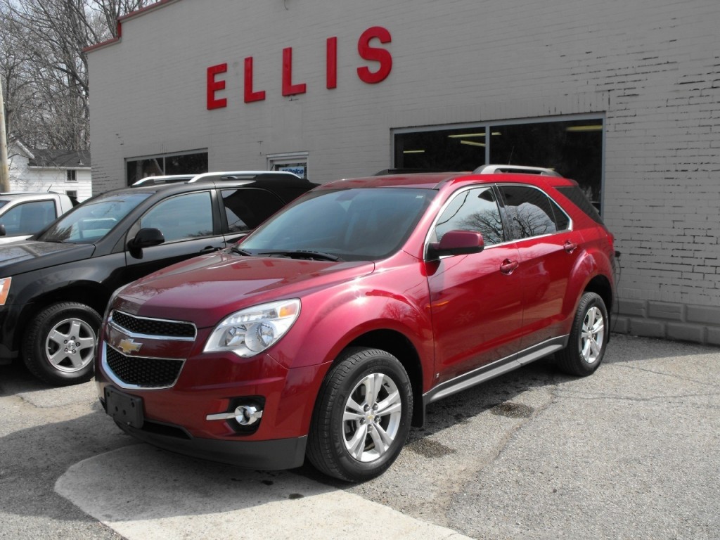 2010 Chev Equinox available at Ellis Motors in Dresden!