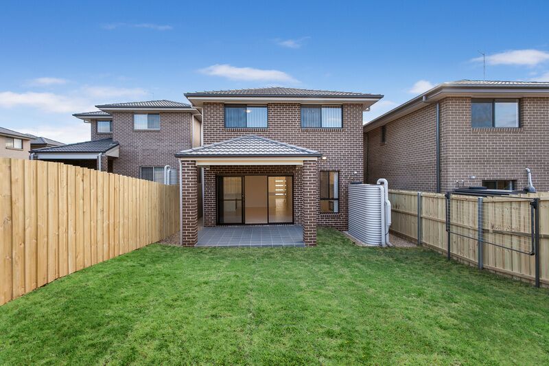 Brand New House in the heart of Schofield with rental return