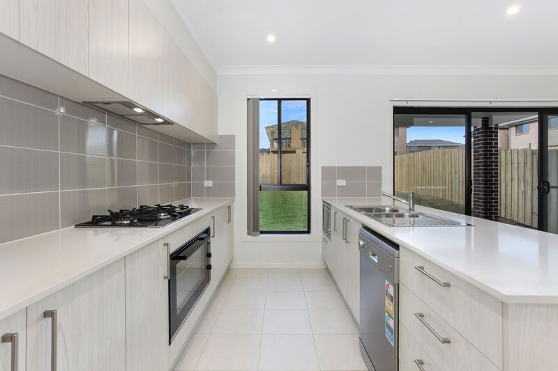 Brand New House in the heart of Schofield with rental return