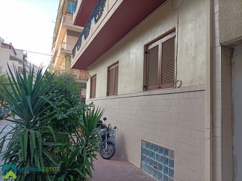 Apartment Athens, Ilisia • Διαμέρισμα Αθήνα, Ιλίσια Sygrisis