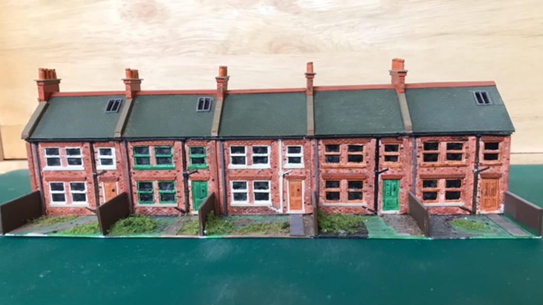 Resin cast with plasticard How to make customised scale model buildings