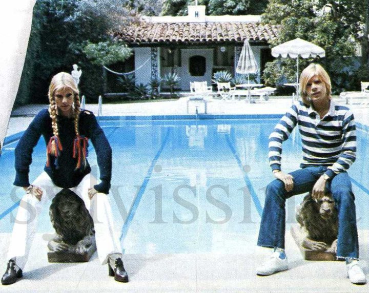 SYLVIE VARTAN ARRETS SUR IMAGES Tout le bazar