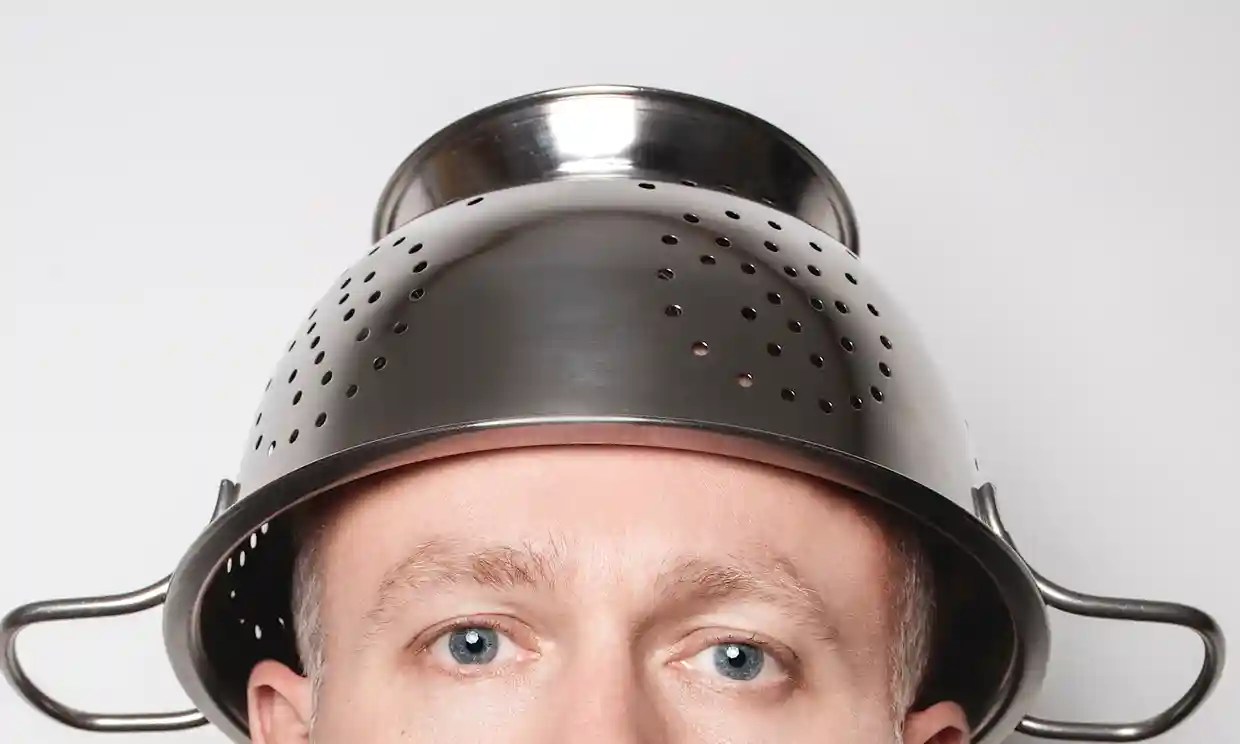 16 Interesting Hats Religious Leaders Wear Around the World