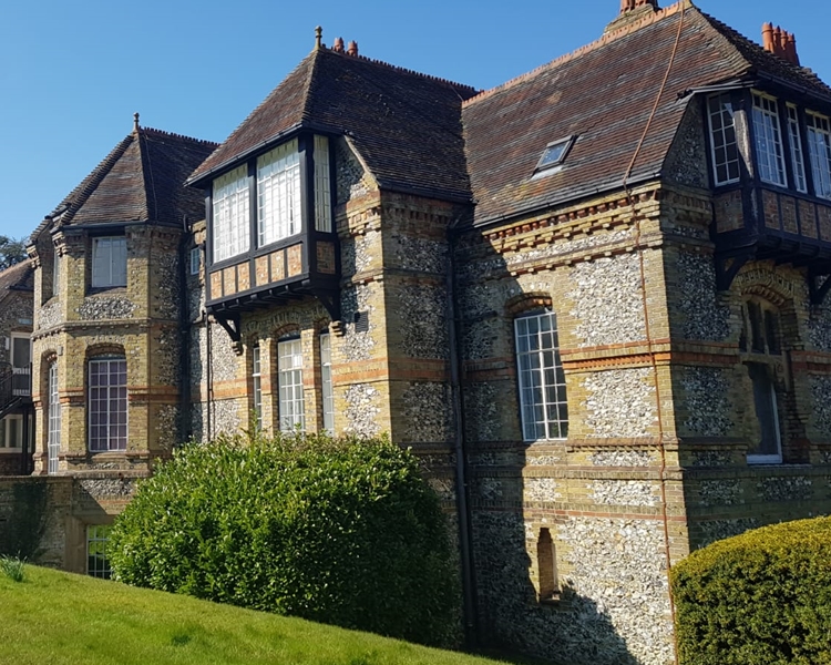 Fawkham Manor Hospital Symmetrys