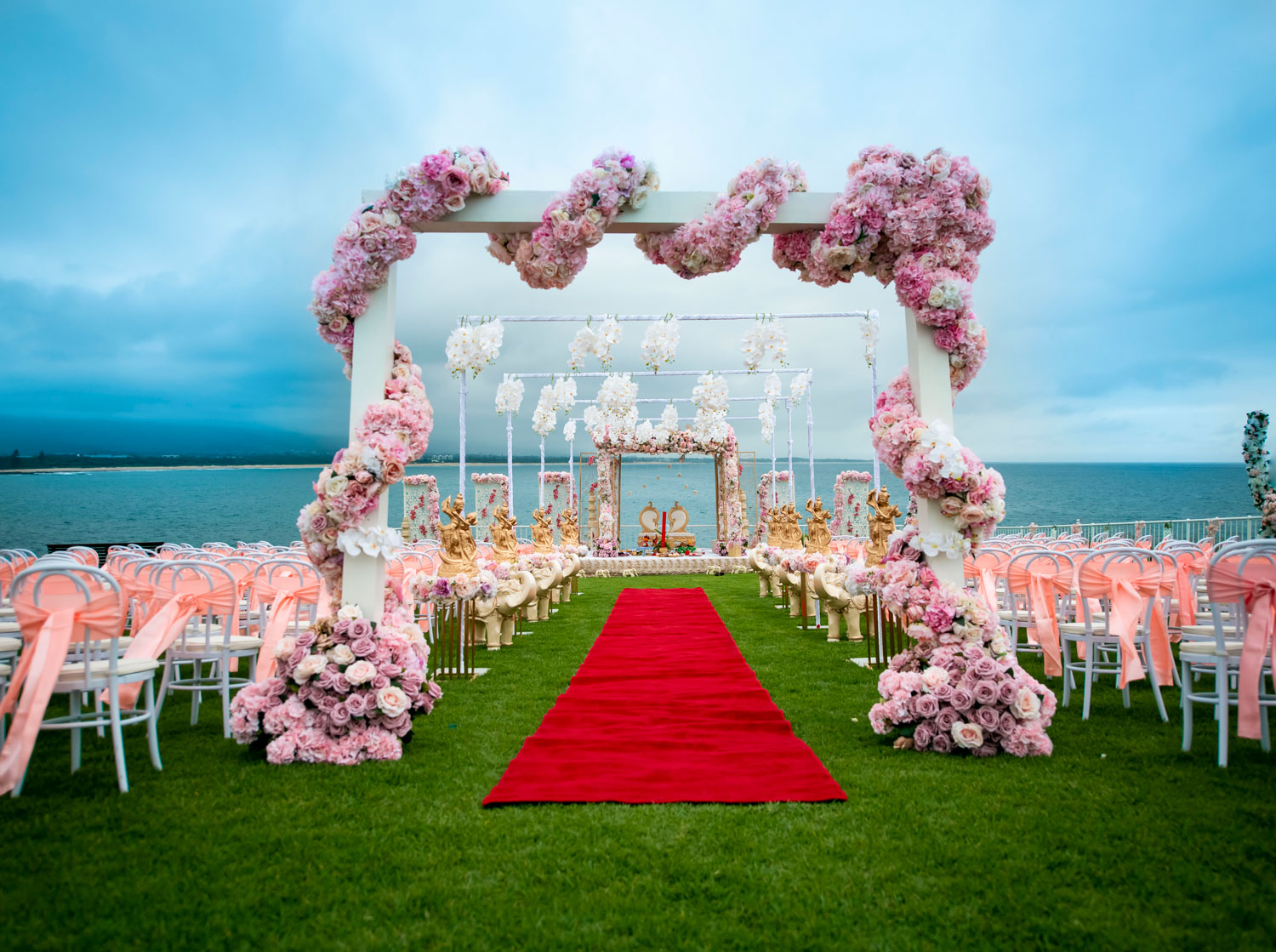 The Most Curated 18 Beach Wedding Venues In Sydney