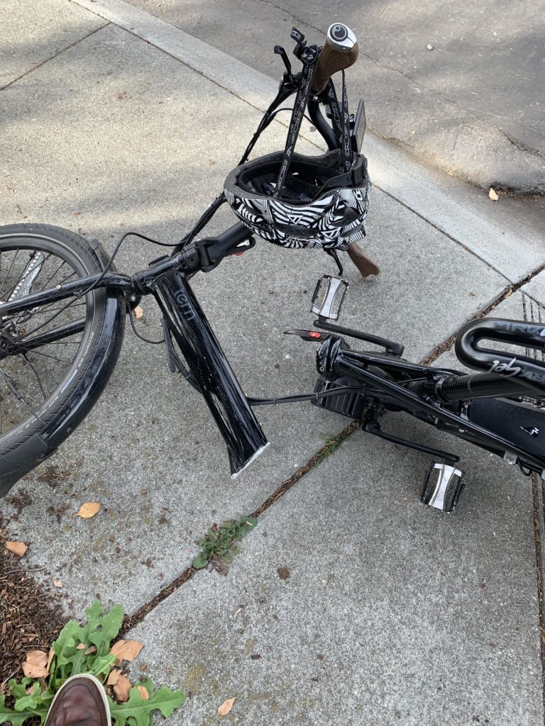 broken ebike Synaptic CyclesSynaptic Cycles