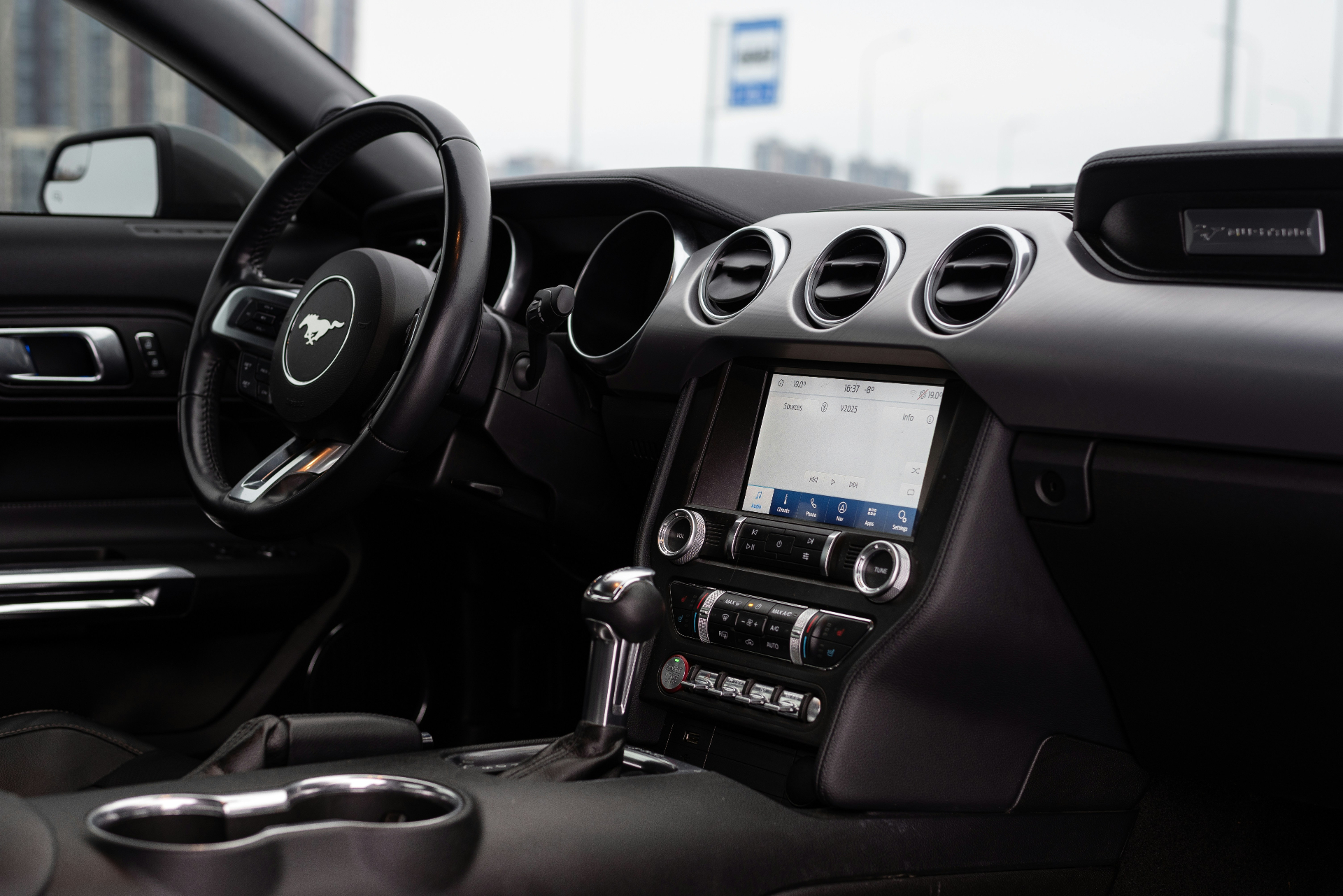 SYNCUPGRADELABS — Ford OEM Radio & SYNC 3 Upgrades
