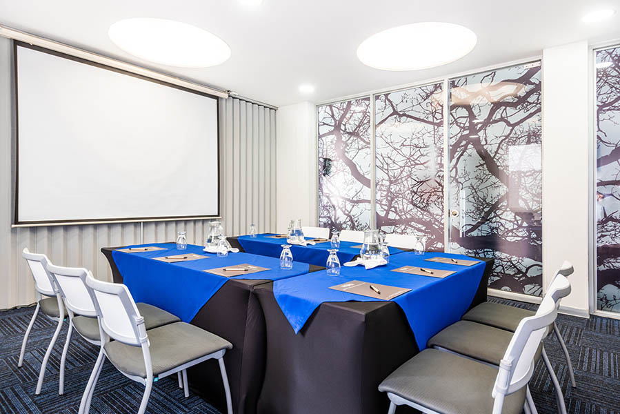 Salones del Bogotá 100 Design Hotel en Bogotá. Web Oficial.