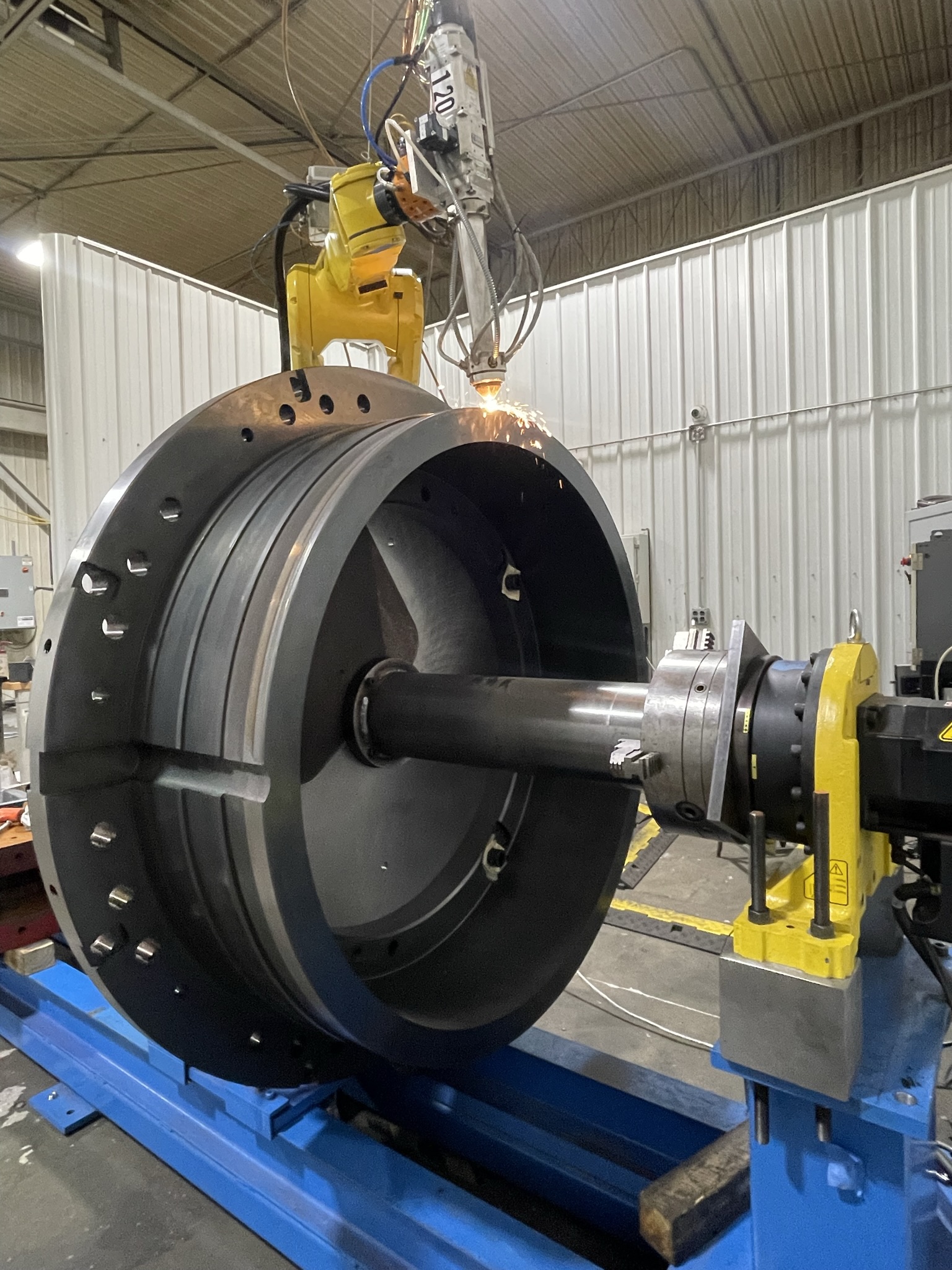 Repairing Large Critical Components using Laser Cladding Synergy