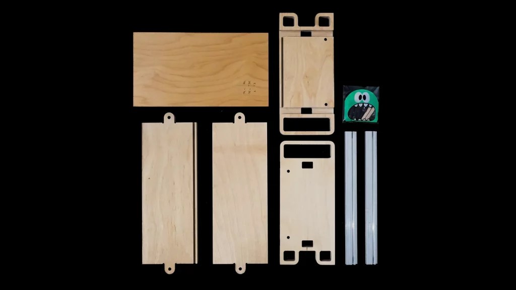 Null Modular n1, new wooden DIY Eurorack cases à la Ikea